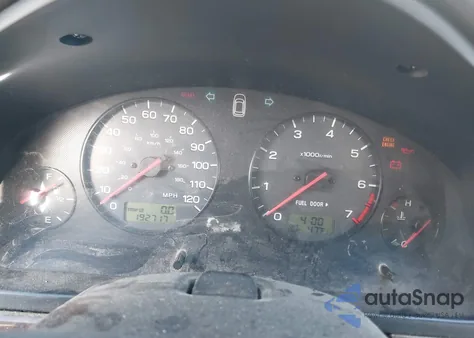 2001 Subaru Outback z USA, uszkodzony, nr VIN 4S3BH675916660106